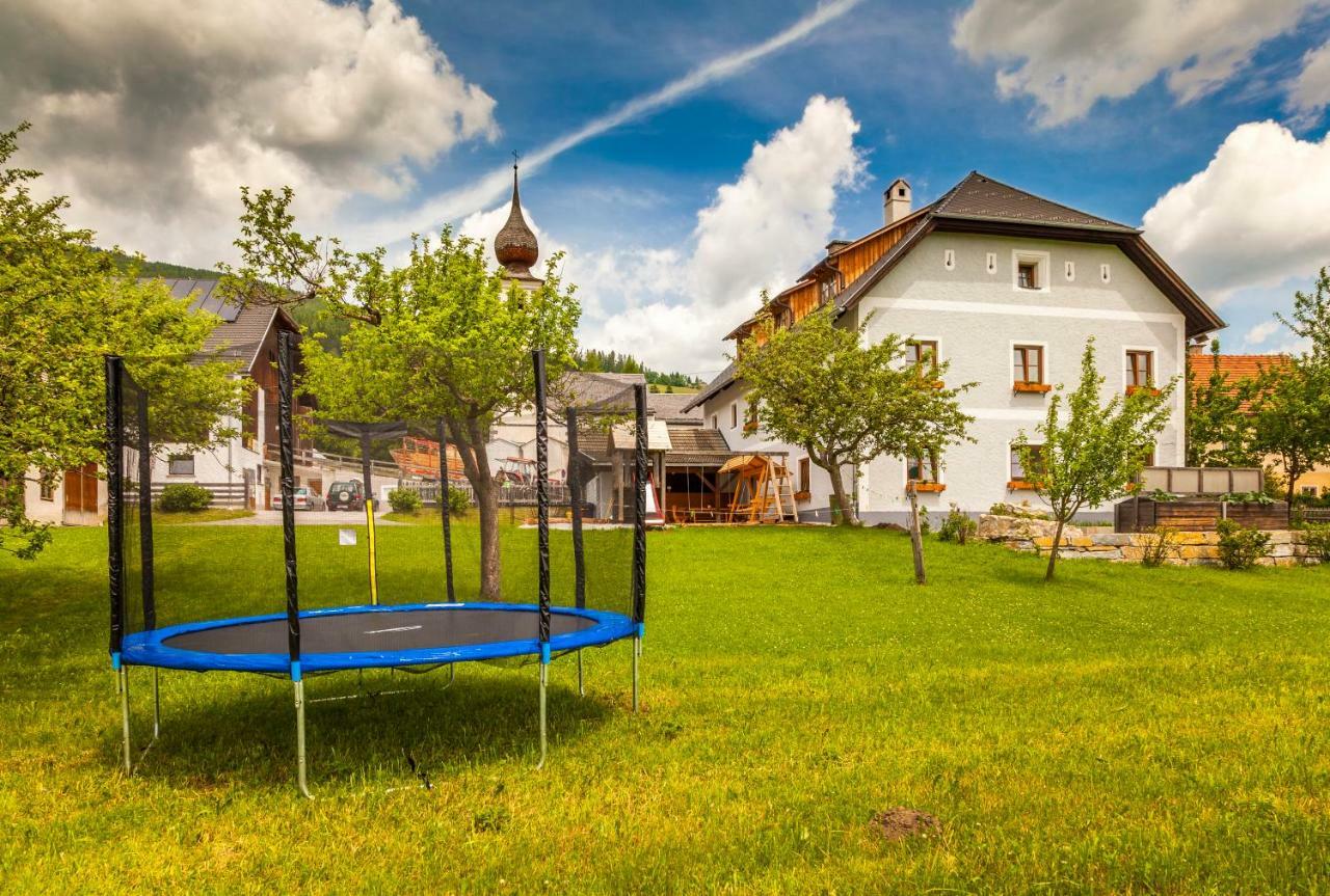 Ferienwohnungen Flattnerhof Mauterndorf  Dış mekan fotoğraf